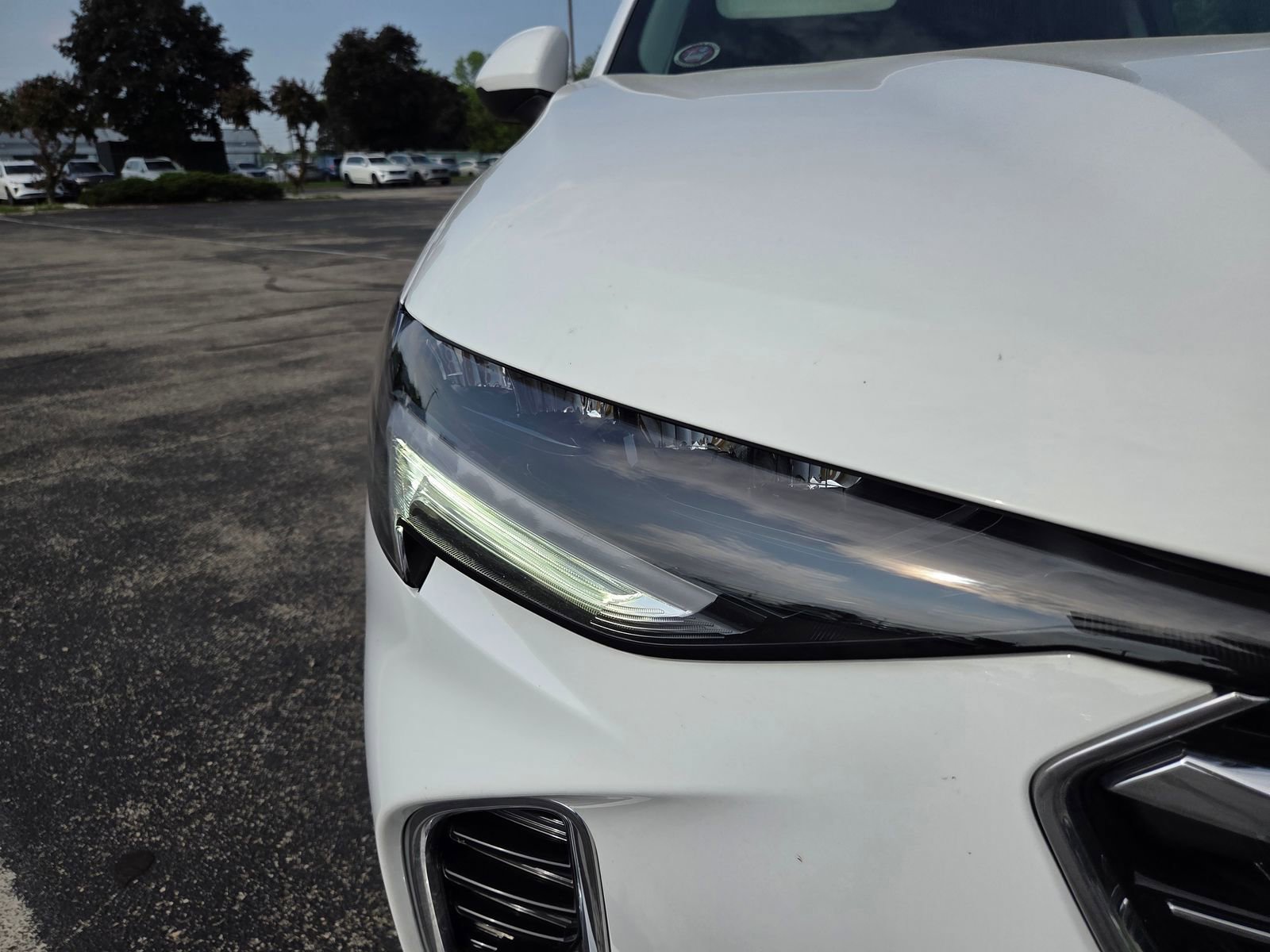 Used 2023 Buick Envision Essence FWD image 4