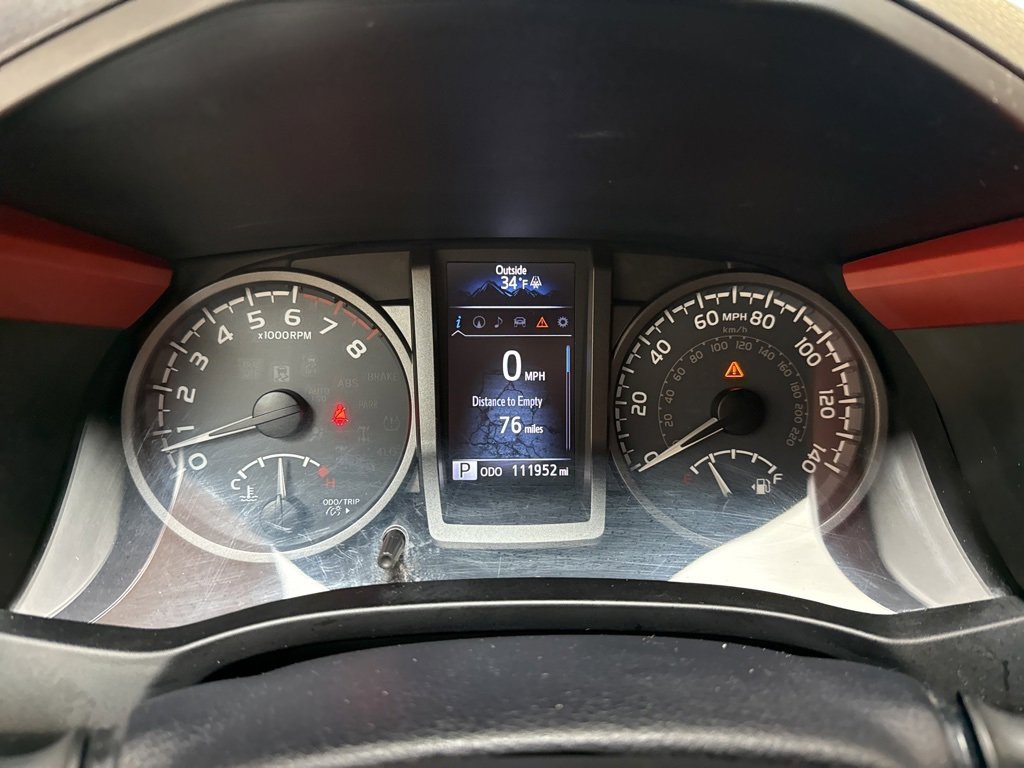 Used 2017 Toyota Tacoma TRD Sport image 24