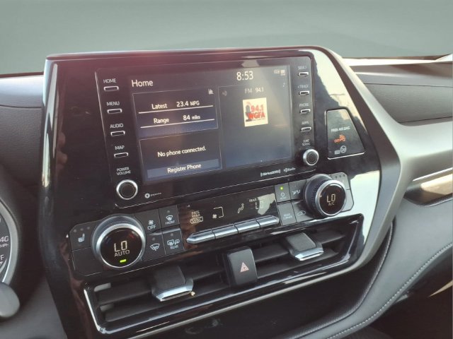 Used 2022 Toyota Highlander XLE AWD/4WD image 24