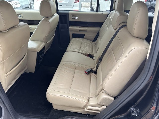 Used 2017 Ford Flex SEL w/ Equipment Group 202A image 18