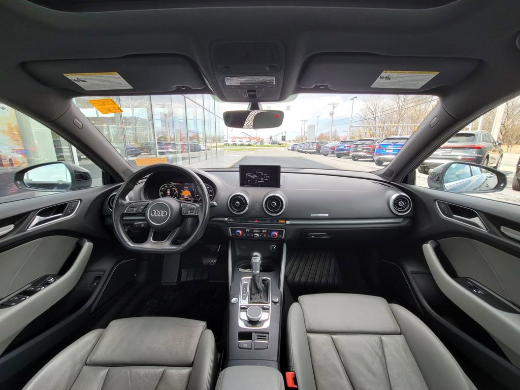 Used 2018 Audi A3 e-tron Premium Plus w/ Technology Package image 14