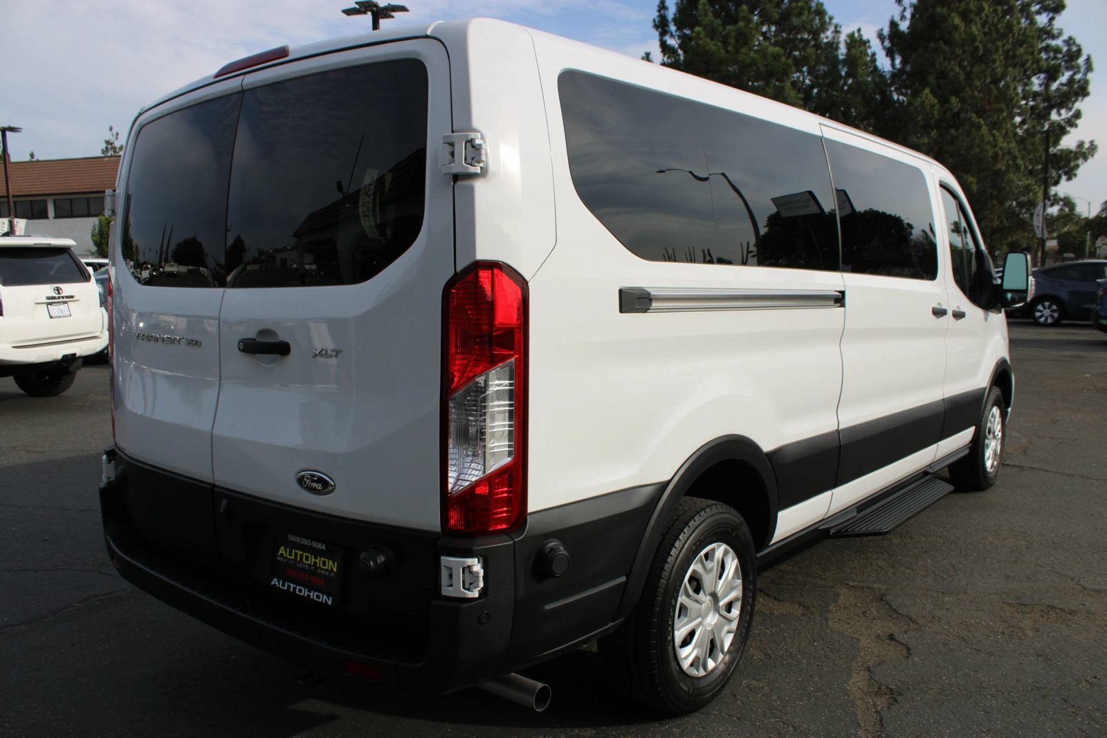 Used 2024 Ford Transit 350 XLT RWD image 38