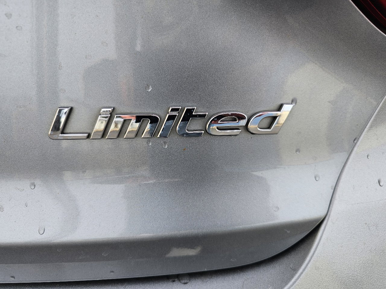 Used 2015 Hyundai Sonata Limited w/ Option Group 06 image 35