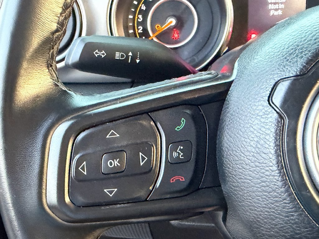 Used 2022 Jeep Gladiator Sport AWD/4WD image 25