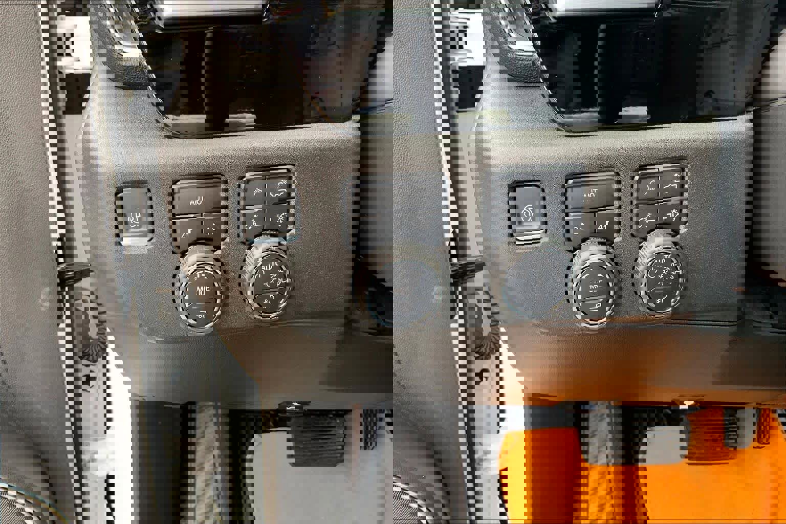 Certified 2022 Chevrolet Silverado 1500 LTZ image 33