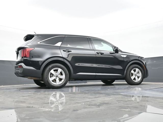 Used 2021 Kia Sorento LX image 47