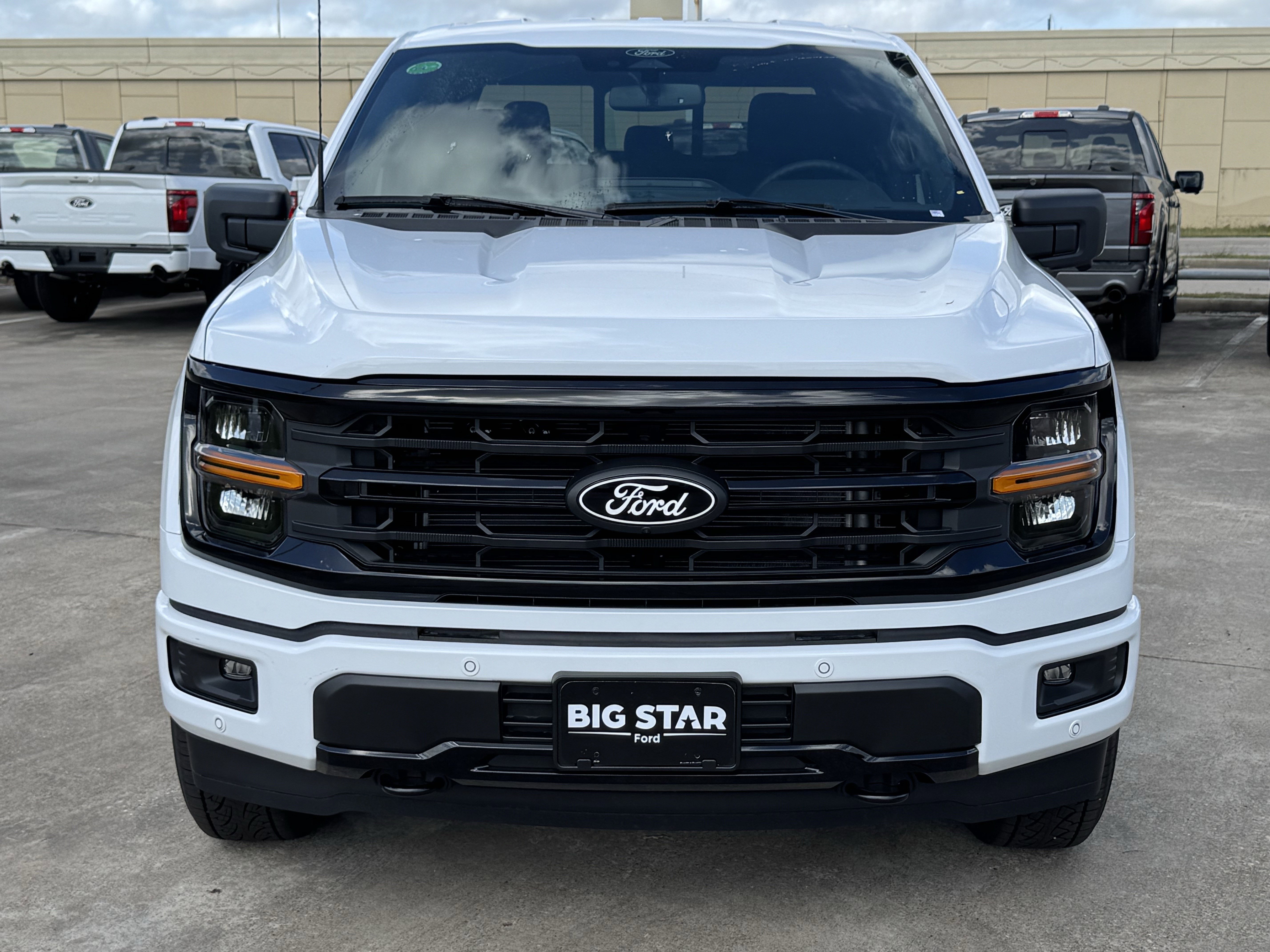 New 2026 Ford F150 XLT AWD/4WD image 3