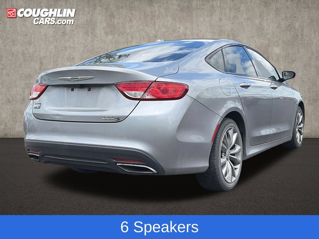 Used 2016 Chrysler 200 S w/ Comfort Group FWD image 9