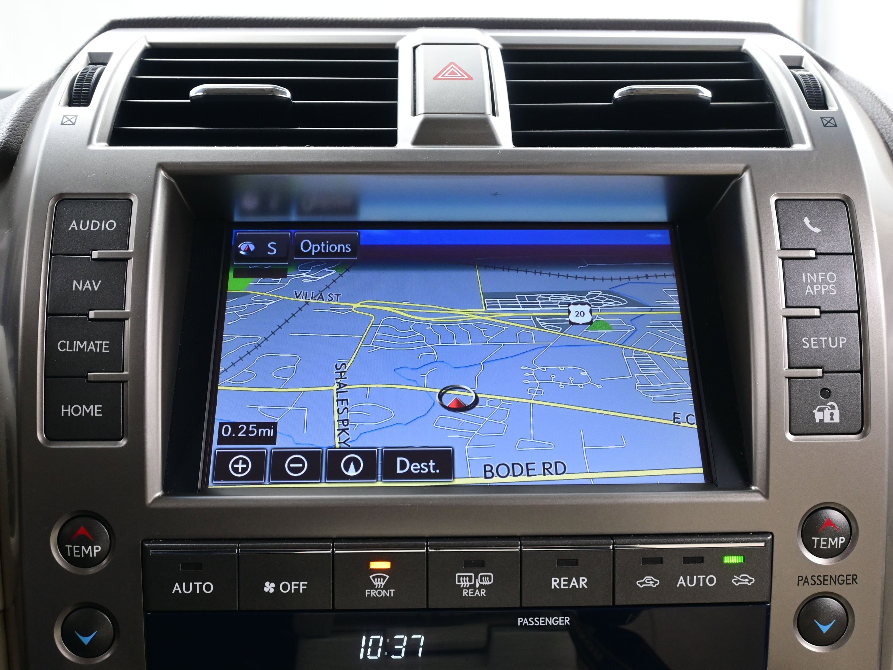 Used 2015 Lexus GX 460 w/ Premium Package image 21