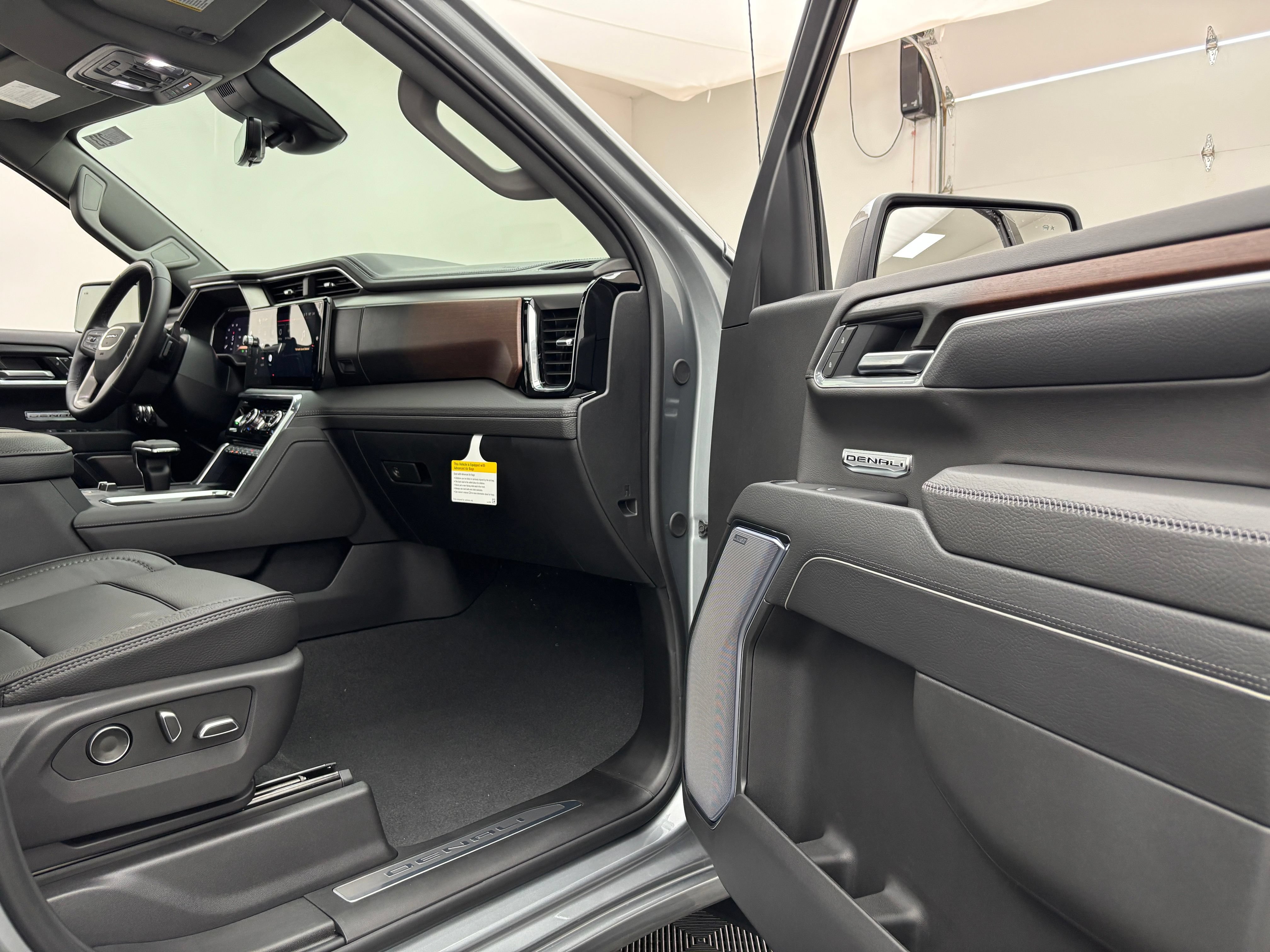 New 2026 GMC Sierra 1500 Denali AWD/4WD image 36