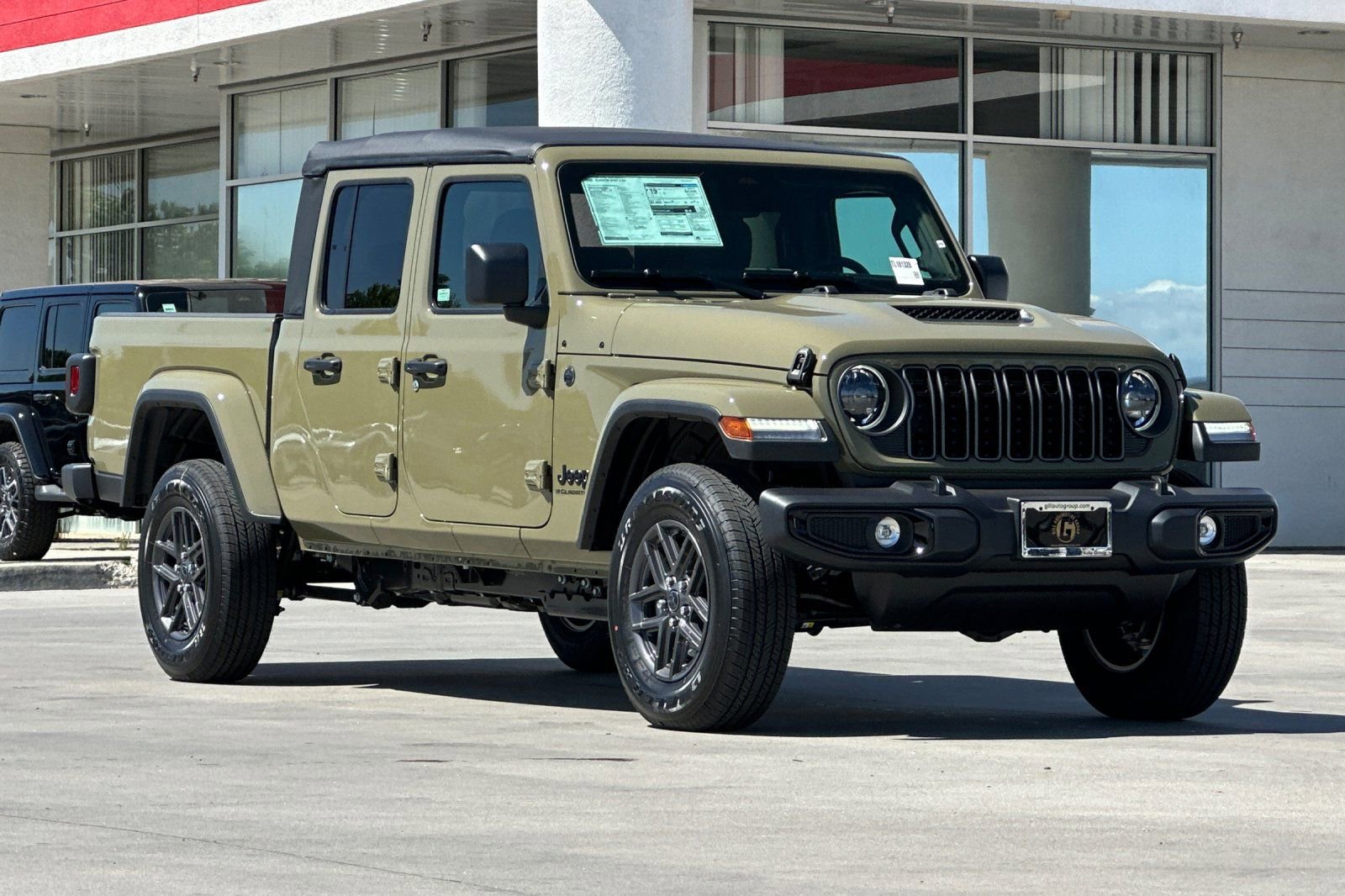 New 2026 Jeep Gladiator Sport AWD/4WD image 9