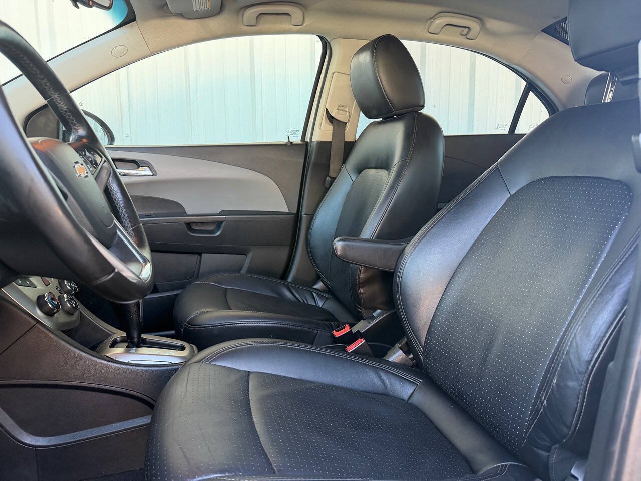 Used 2014 Chevrolet Sonic LTZ FWD image 12