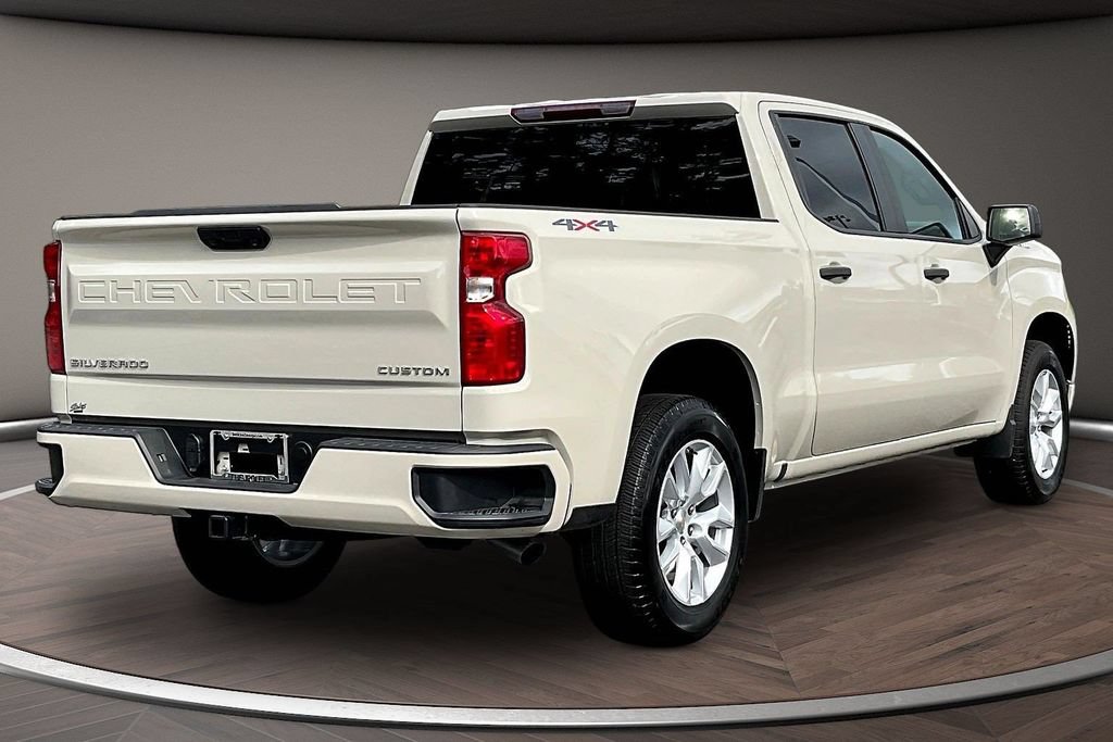 Used 2026 Chevrolet Silverado 1500 Custom AWD/4WD image 6