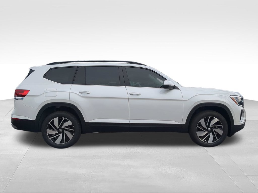 New 2026 Volkswagen Atlas SE FWD image 3