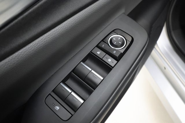 Used 2024 Toyota Prius XLE image 8