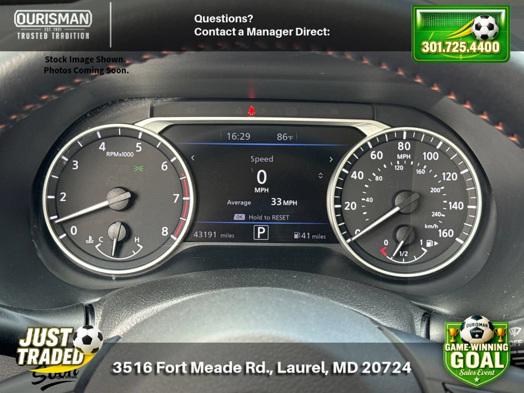 Used 2023 Nissan Sentra SR w/ Midnight Edition Package FWD image 10