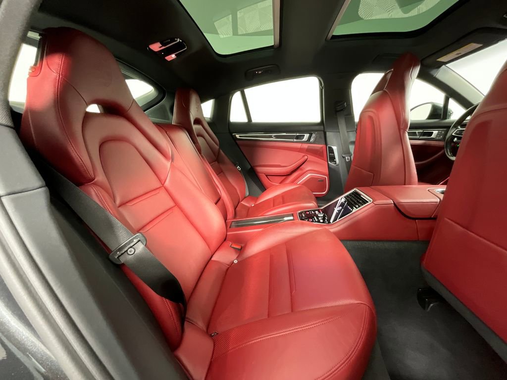 Used 2023 Porsche Panamera 4 Platinum Edition AWD/4WD image 23
