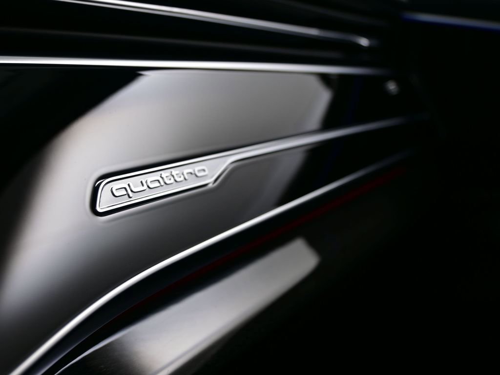 Used 2023 Audi Q7 3.0T Prestige w/ Prestige Package image 26