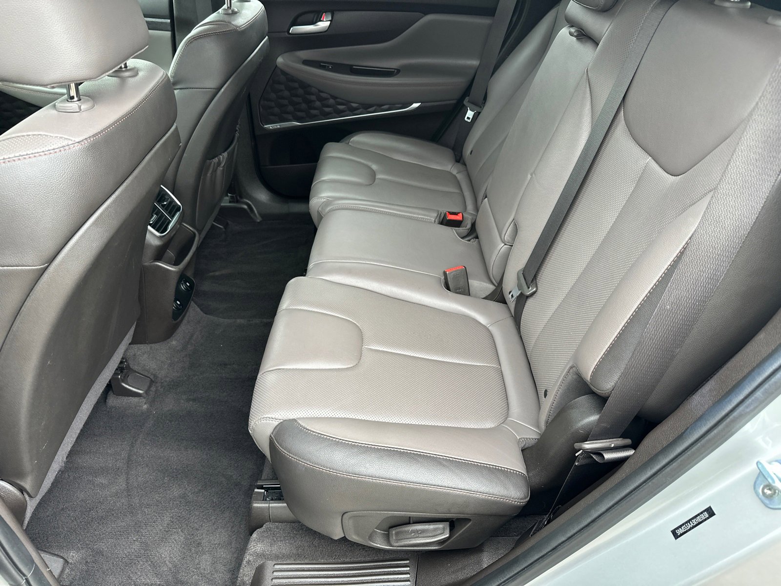 Used 2019 Hyundai Santa Fe Limited image 22