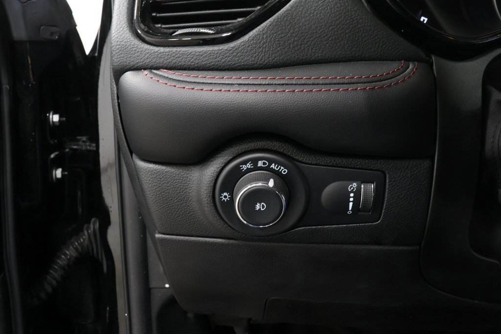 Used 2022 Dodge Durango R/T image 18