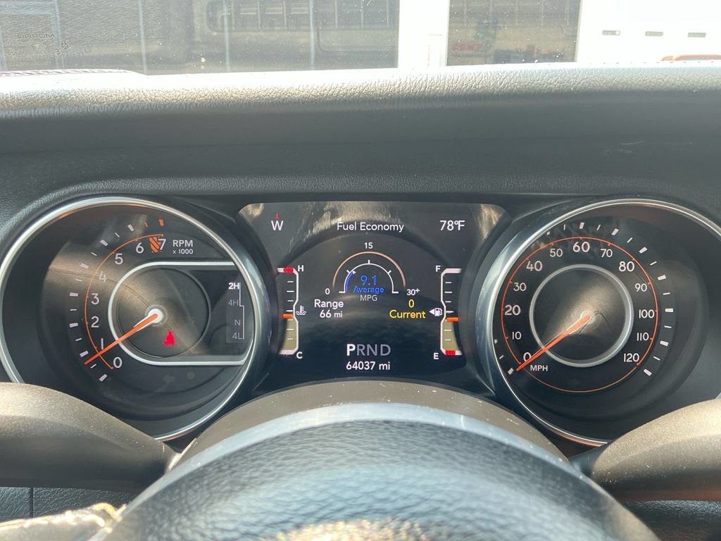 Used 2020 Jeep Gladiator Overland AWD/4WD image 19