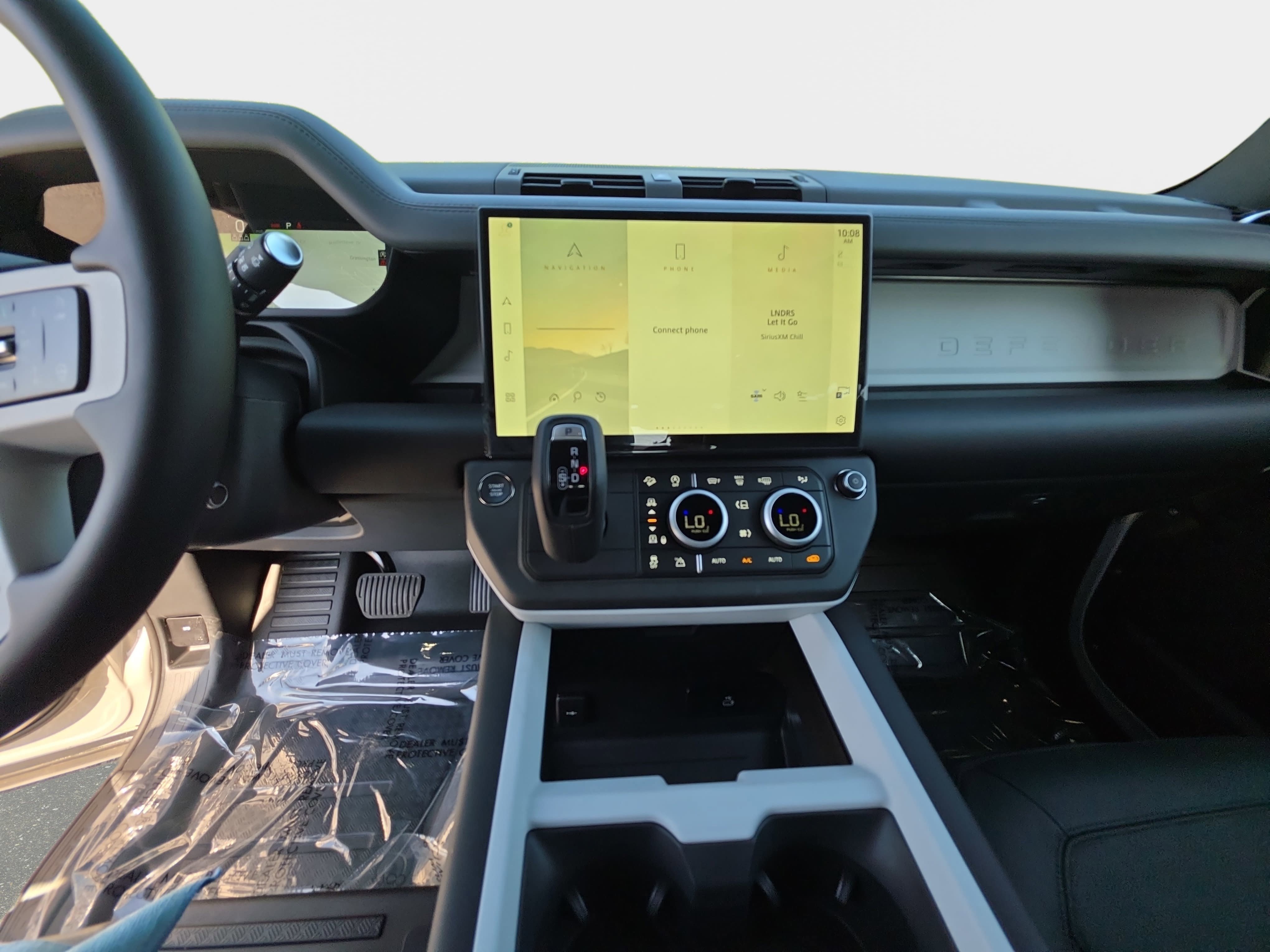 New 2026 Land Rover Defender 110 X-Dynamic SE AWD/4WD image 19