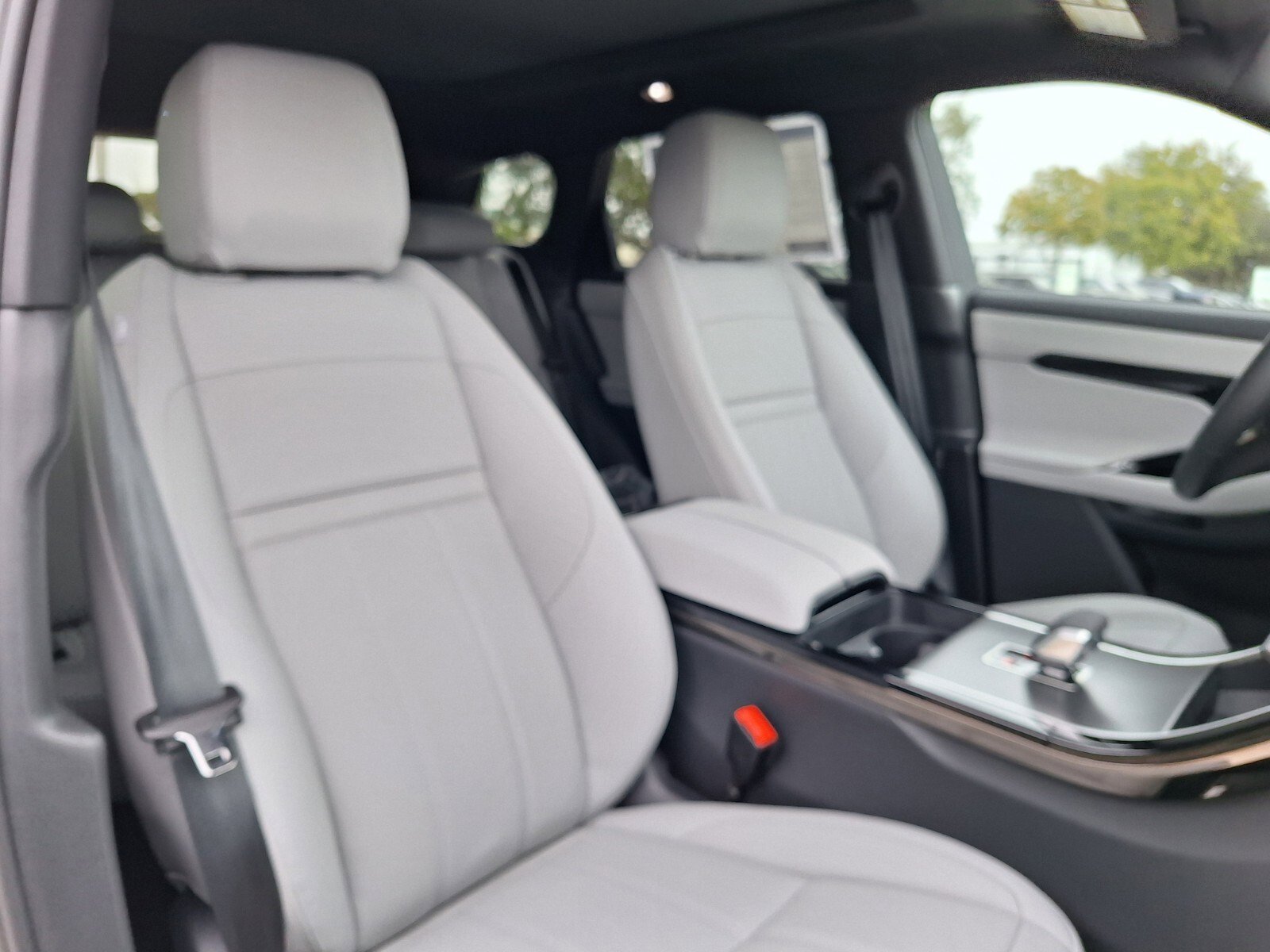 New 2026 Land Rover Range Rover Evoque S image 10