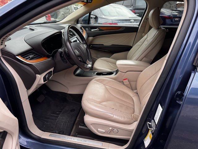 Used 2018 Lincoln MKC Select w/ Select Plus Package AWD/4WD image 9