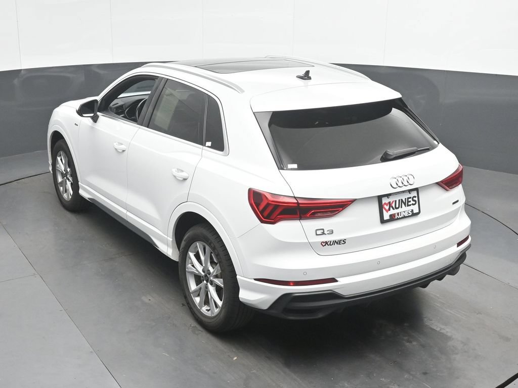 Used 2024 Audi Q3 2.0T Premium AWD/4WD image 37
