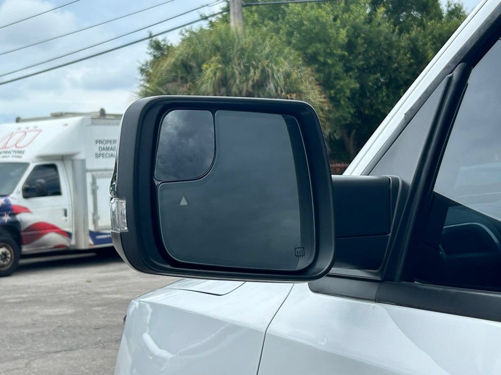 Used 2023 RAM 1500 Laramie RWD image 17
