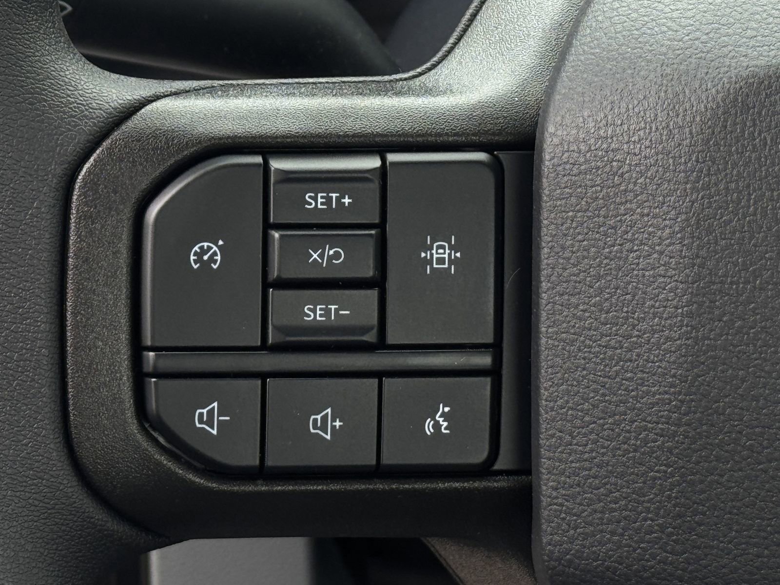 New 2026 Ford F550 4x4 Regular Cab Super Duty image 14