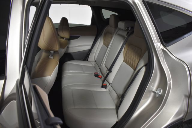 Certified 2025 Nissan Murano Platinum AWD/4WD image 31