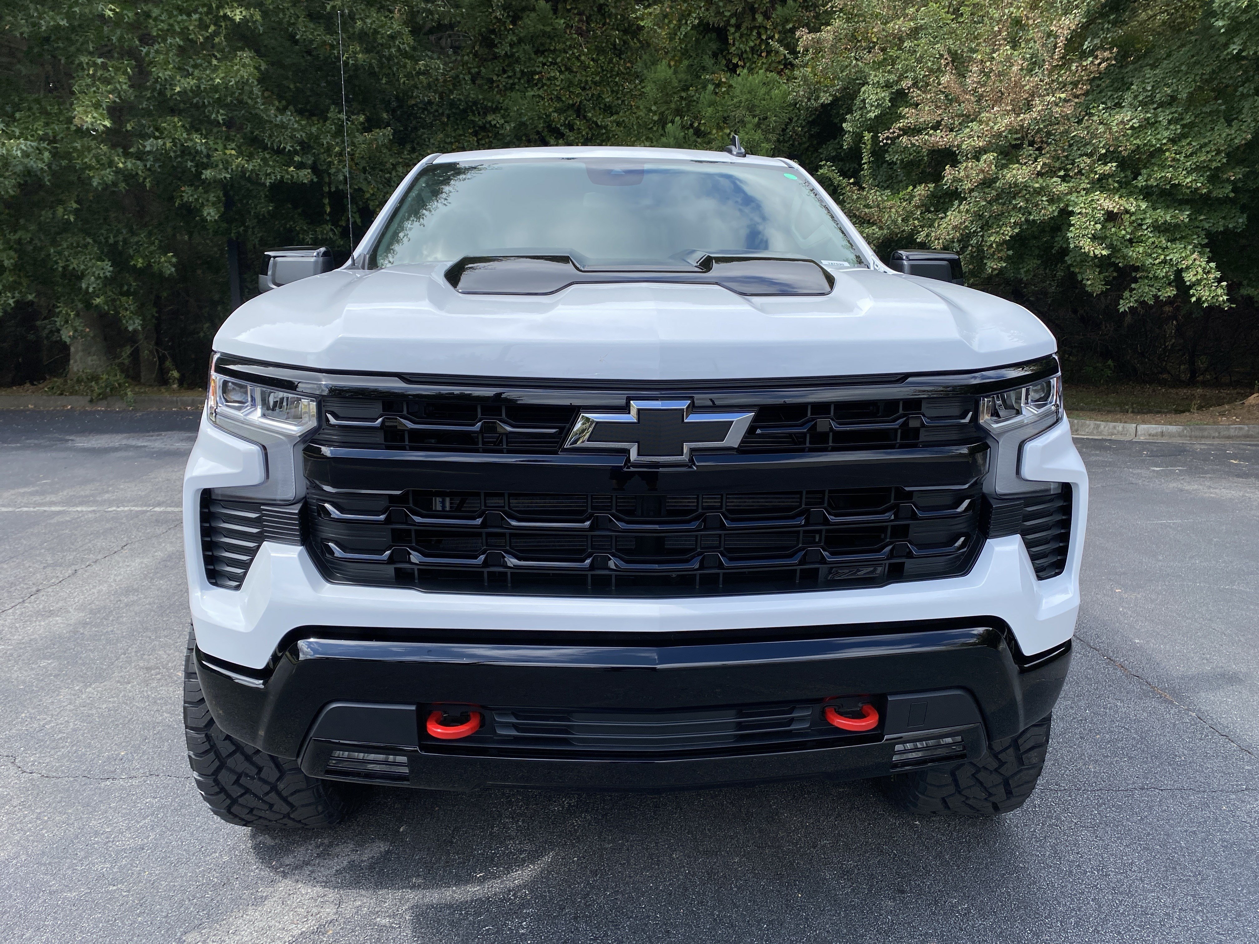New 2026 Chevrolet Silverado 1500 LT Trail Boss w/ Convenience Package II AWD/4WD image 3