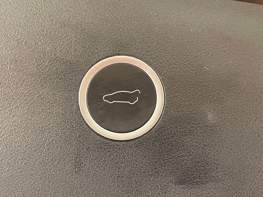 Used 2016 Tesla Model X 90D AWD/4WD image 18