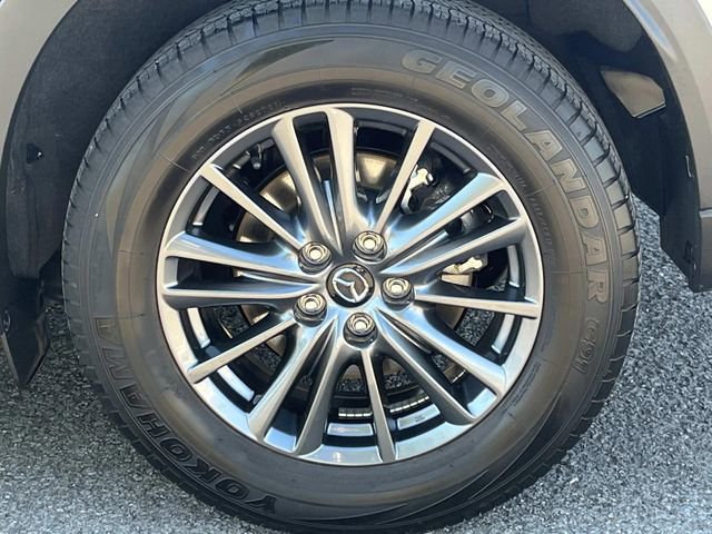 Used 2021 MAZDA CX-5 Touring FWD image 11