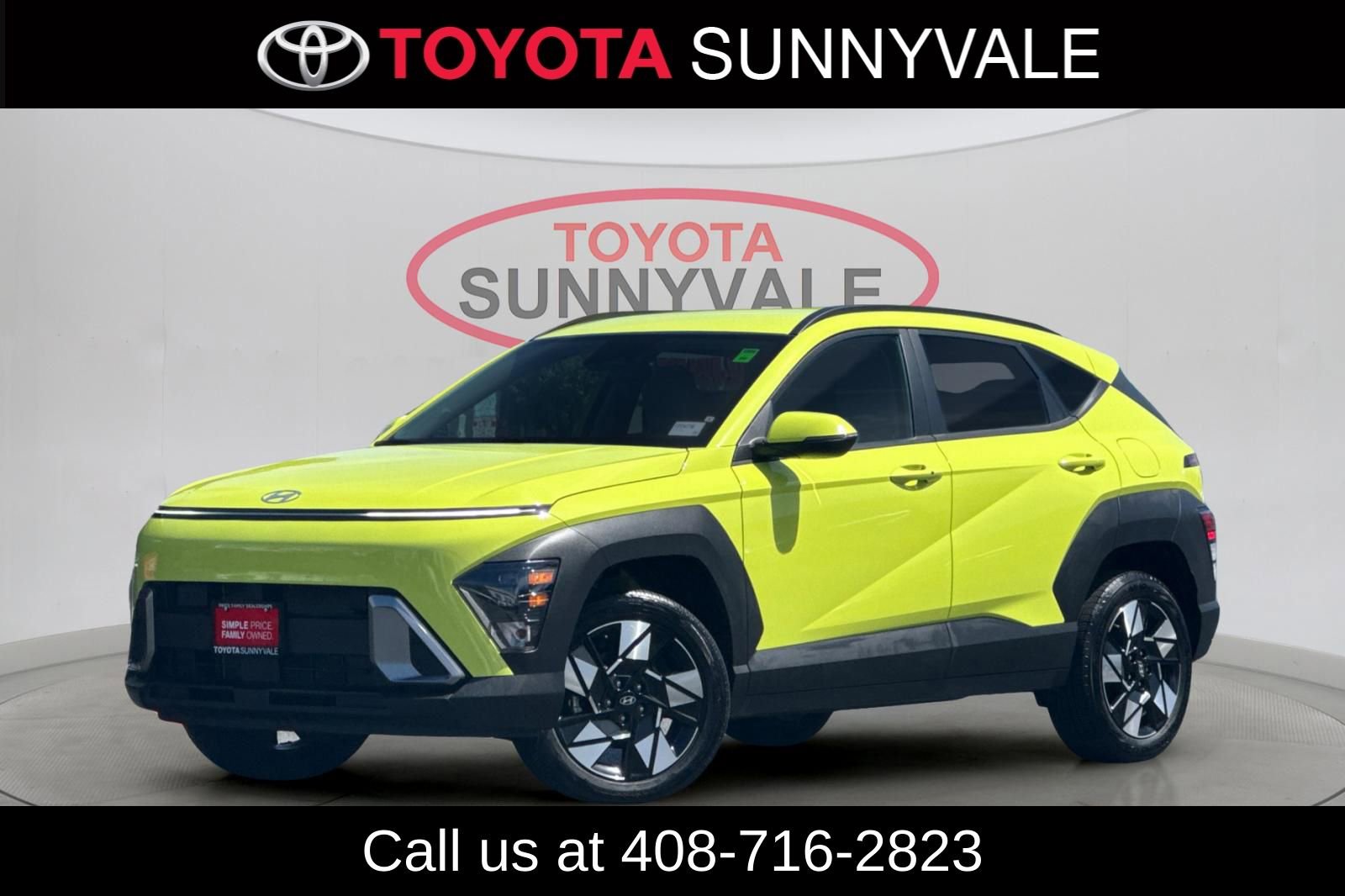 Used 2025 Hyundai Kona SEL image 1