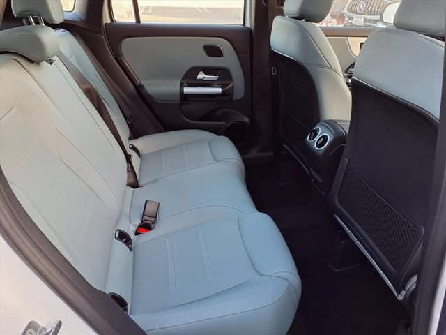 New 2026 Mercedes-Benz GLA 35 AMG 4MATIC image 20