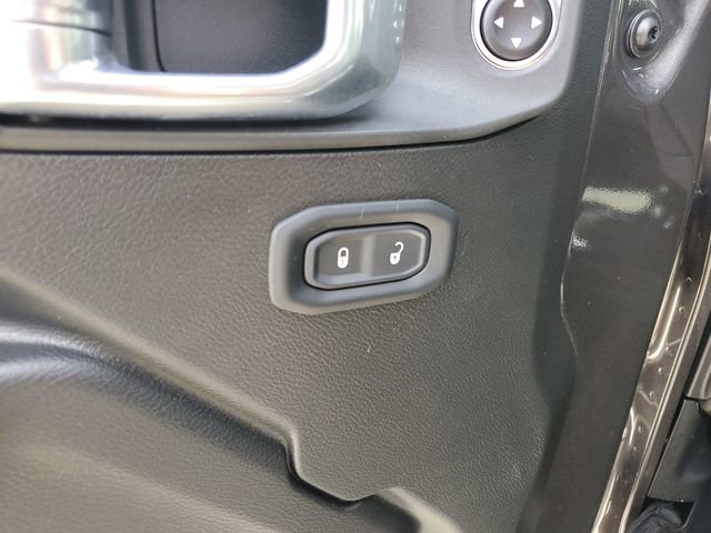 Used 2024 Jeep Wrangler Sport S image 16