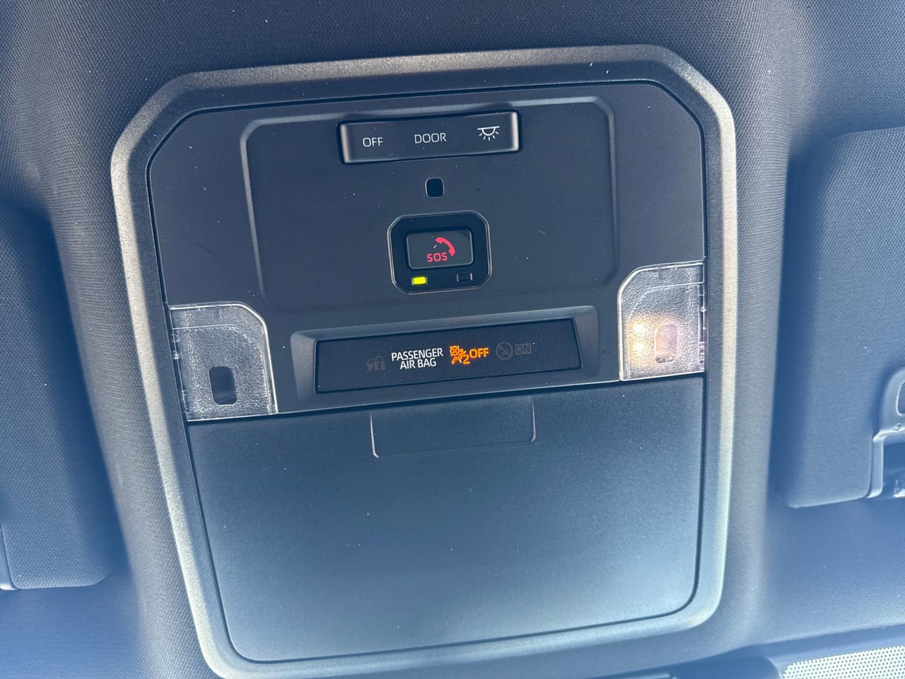 Used 2024 Toyota Tacoma SR image 30