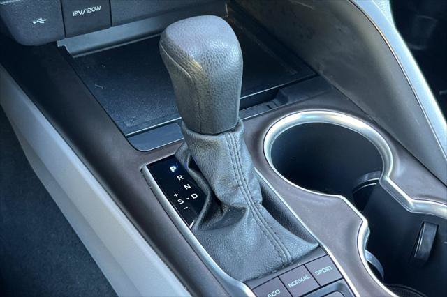 Certified 2021 Toyota Camry LE FWD image 21