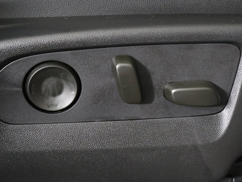 Used 2024 Chevrolet Tahoe High Country w/ Advanced Technology Package image 35