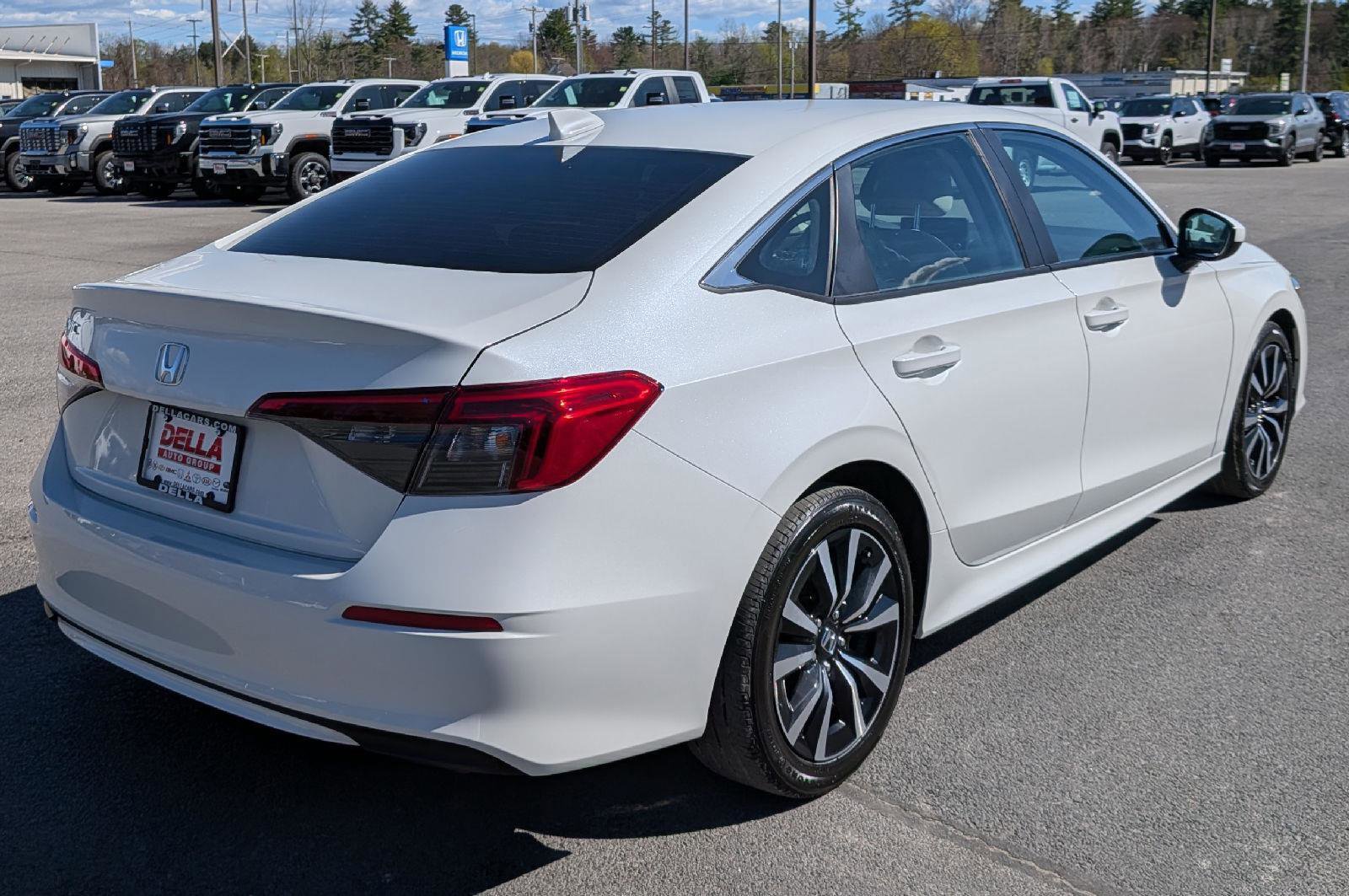 Used 2024 Honda Civic EX image 7