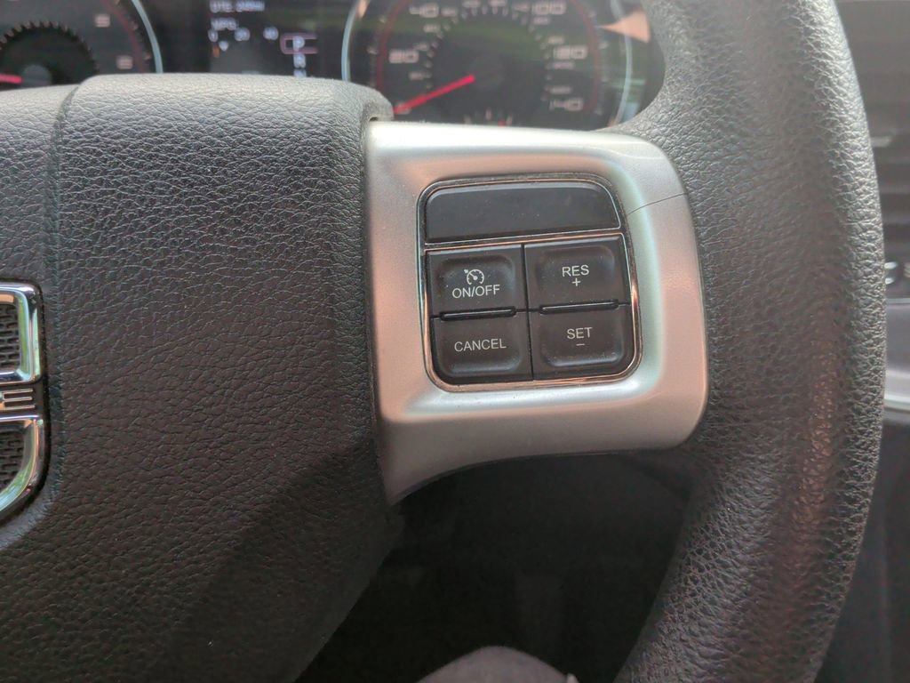Used 2013 Dodge Charger SE RWD image 13