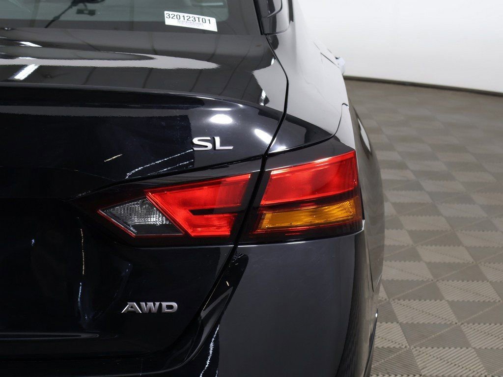 Used 2024 Nissan Altima 2.5 SL image 17