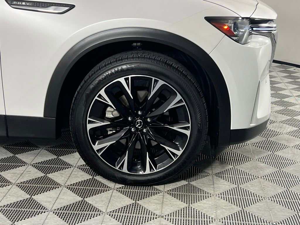 Used 2024 MAZDA CX-90 Plug-In Hybrid w/ Premium Plus image 3