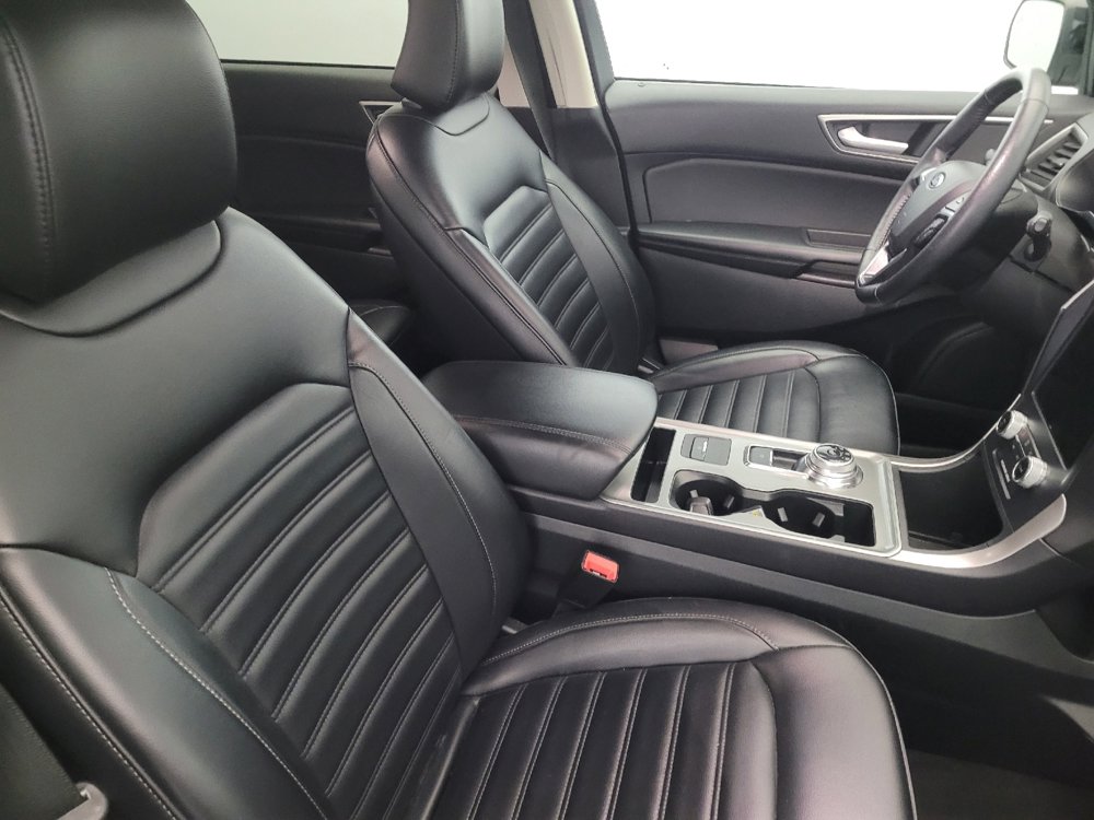 Used 2023 Ford Edge SEL image 21