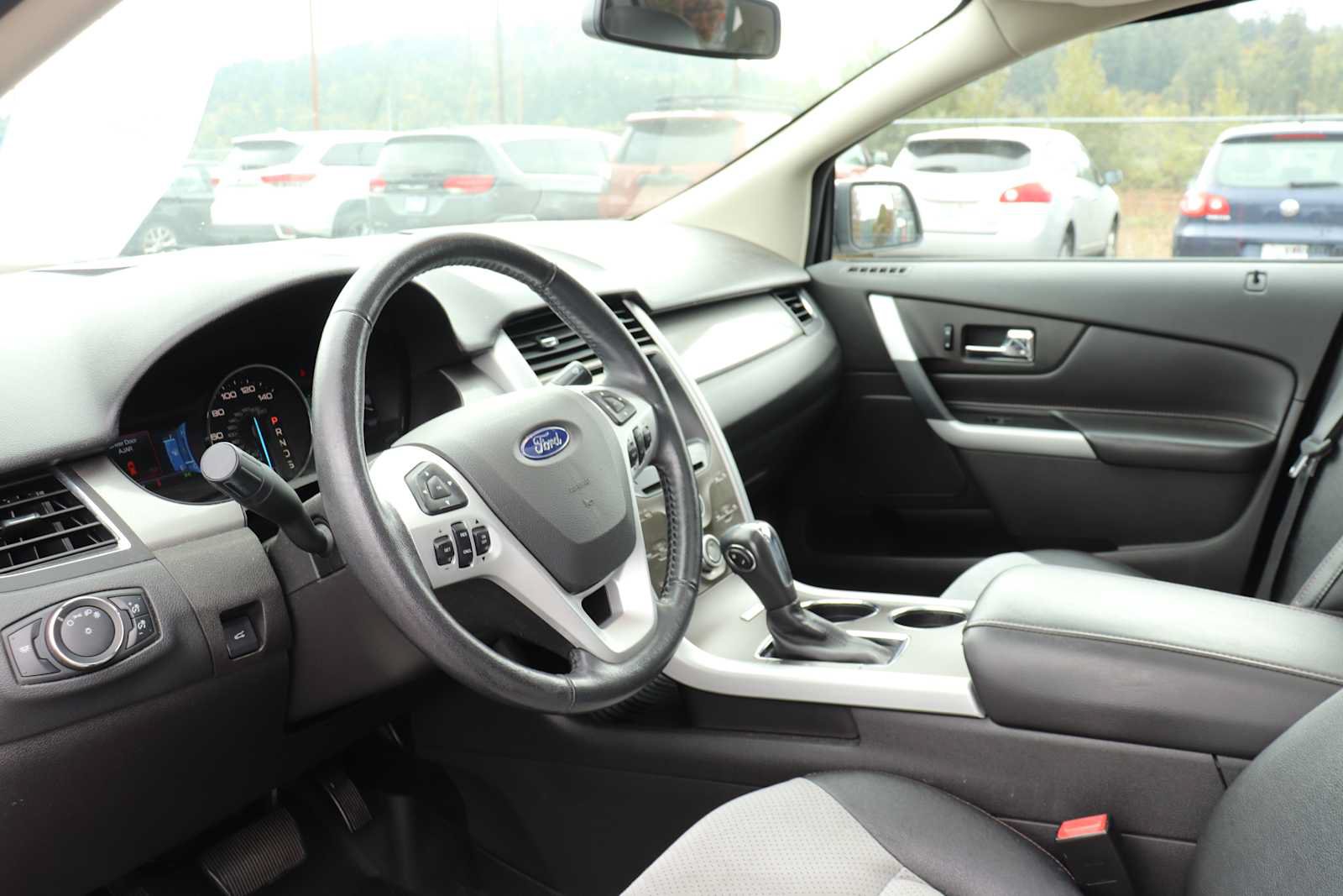 Used 2014 Ford Edge SEL w/ Canadian Touring Package AWD/4WD image 10