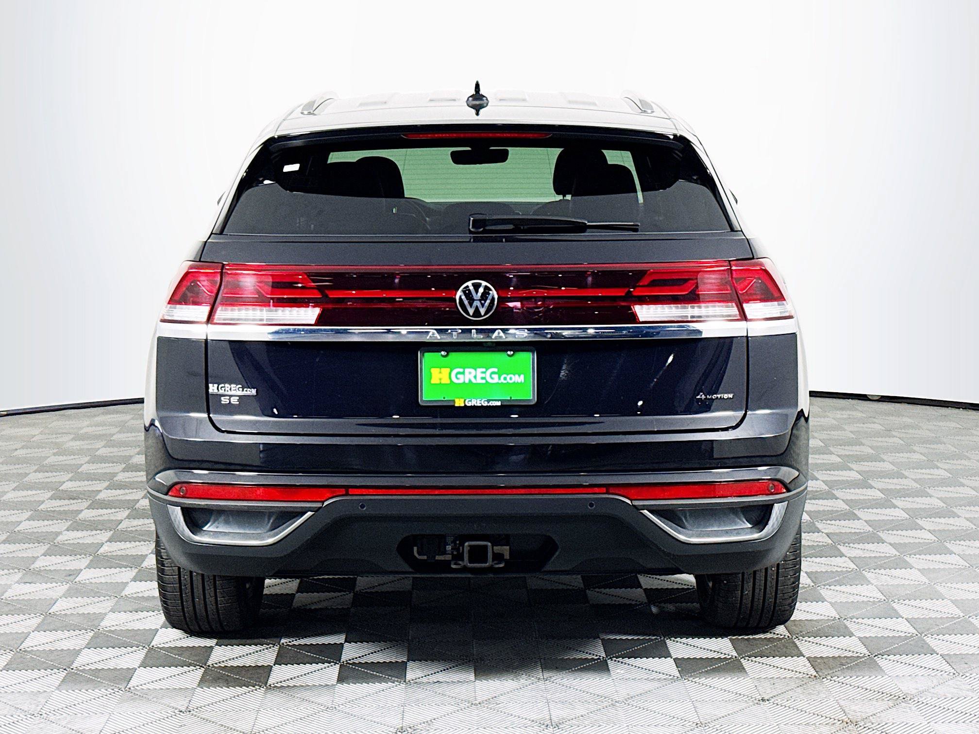 Used 2026 Volkswagen Atlas Cross Sport SE AWD/4WD image 8