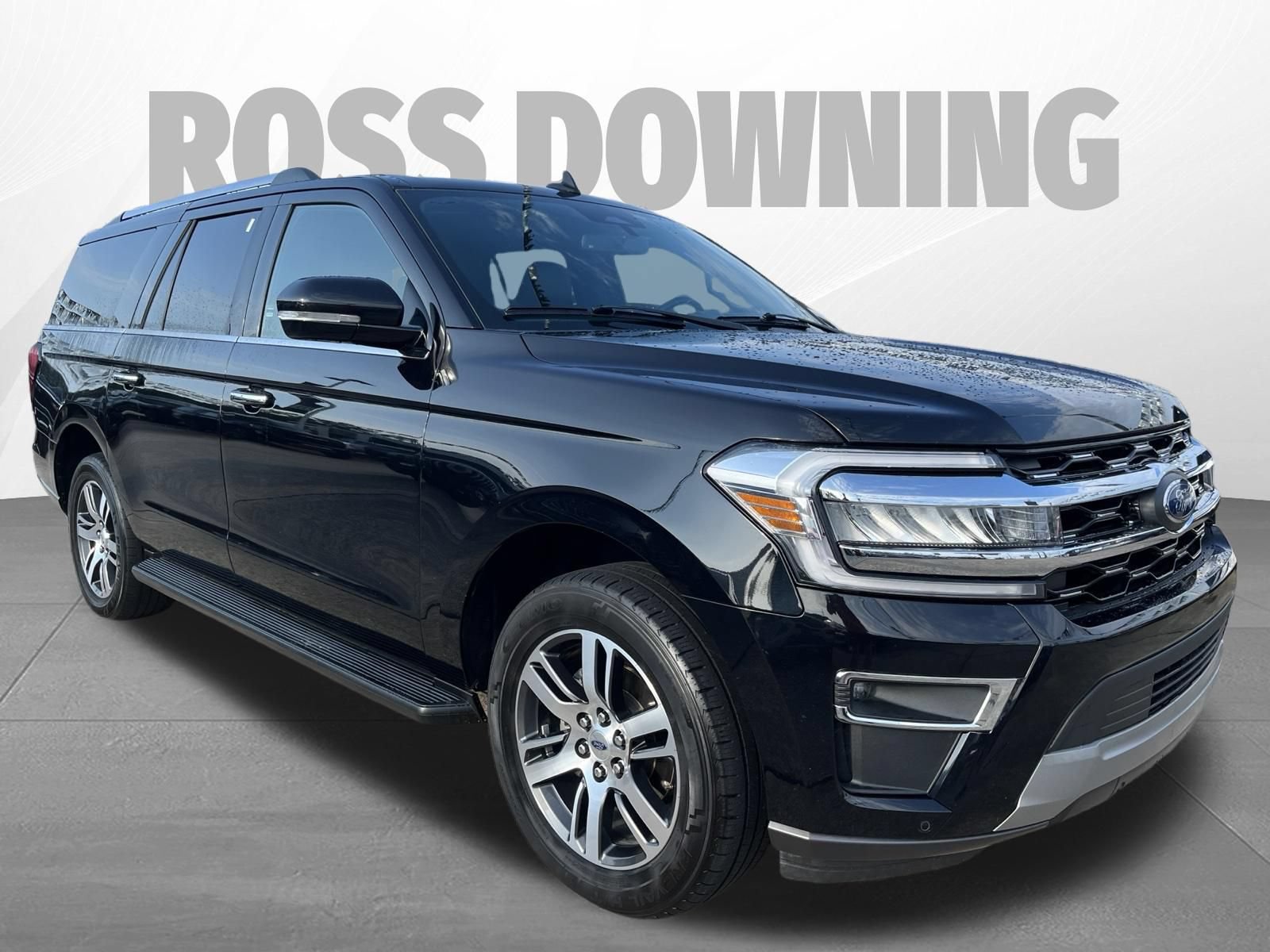 Used 2024 Ford Expedition Max Limited RWD image 3