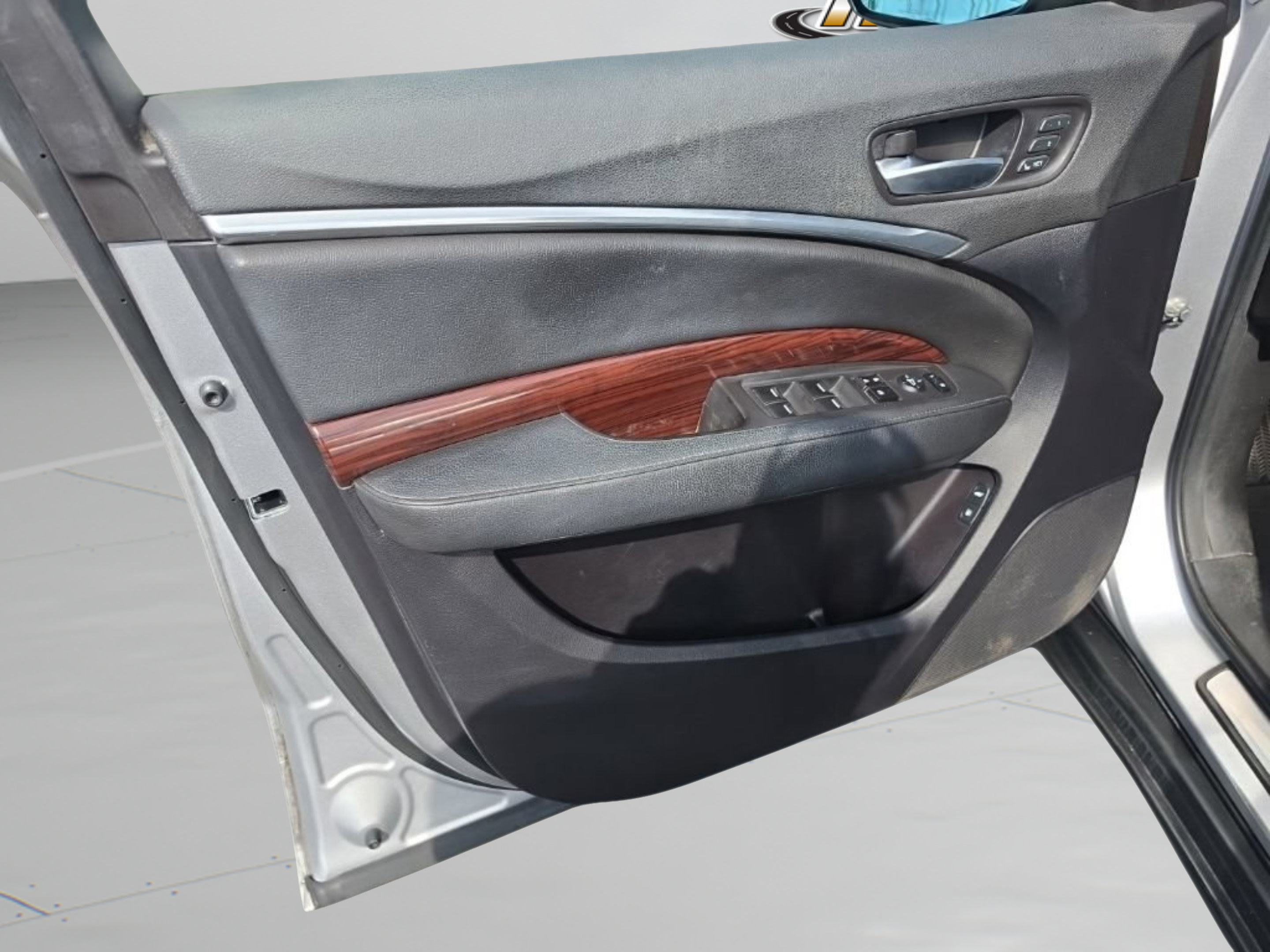 Used 2014 Acura MDX FWD image 17